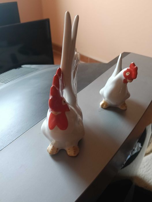 Vând bibelouri diverse figurine