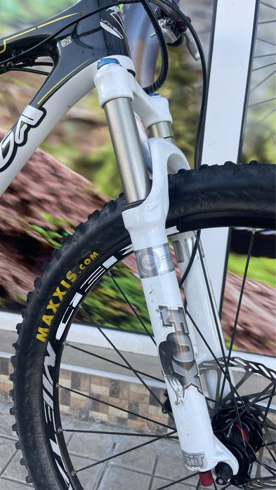 Univega Hardtail 26” carbon