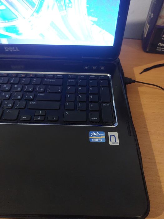Продам ноутбук dell