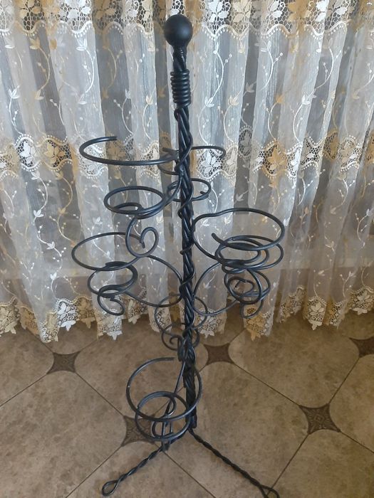 Подставка для цветов. 7горшков.