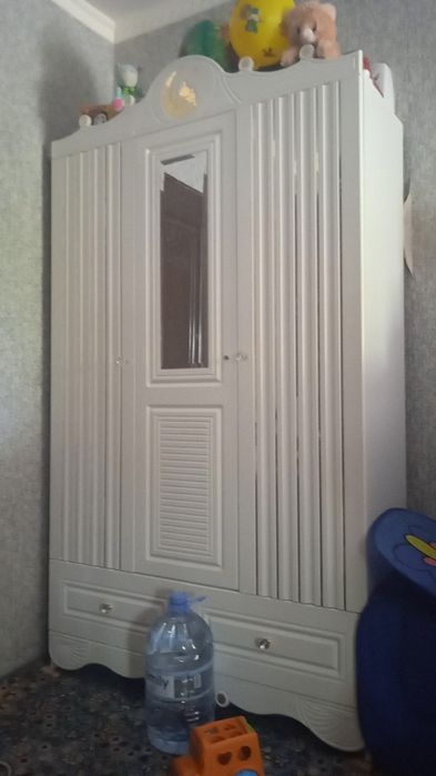 Диван болалар уч