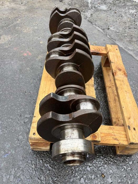 Arbore cotit motor / Vibrochen Deutz – 6 cilindri