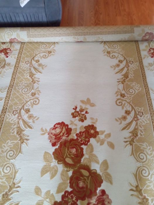 Продам ковер 2х4