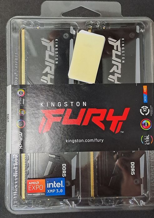 Kit RAM Kingston DDR5 32GB 6000MHz CL30 2X16GB RGB
