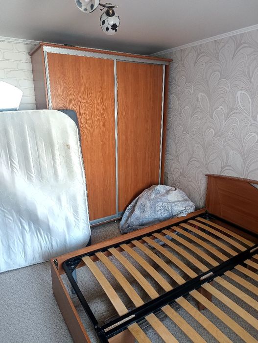 Продам кровать 25 тыс.