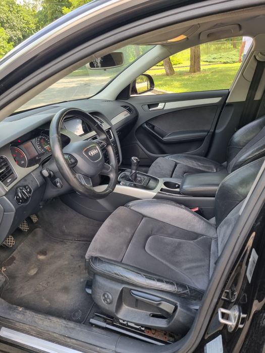 Audi A4 B8 S-Line 
INTERIOR PIELE/AL EURO 5  înmatriculat 2012  3️⃣9️⃣5️⃣0️⃣€
INTERIOR PIELE/ALCANTARA EURO 5  înmatriculat 2012  3️⃣9️⃣5️⃣0️⃣€