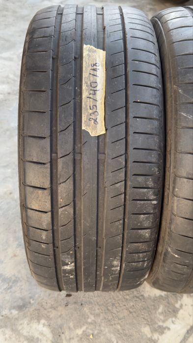 2бр. Летни гуми Continental 235/40/18