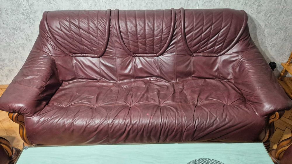 Холна гарнитура от естествена кожа и масив