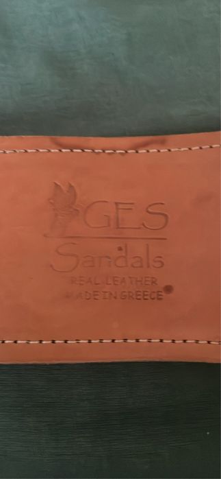 Кожени чехли-40/41 номер-нови