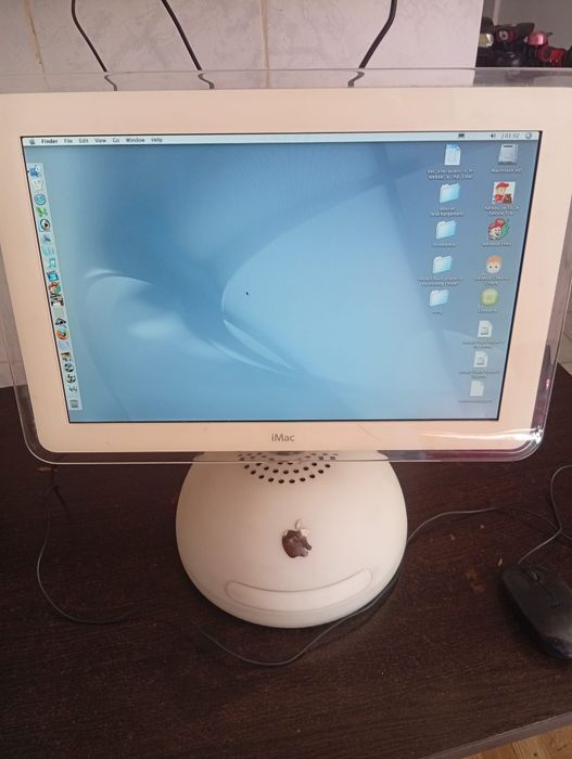 PC cu unitatea incorporata Apple funcționează perfect