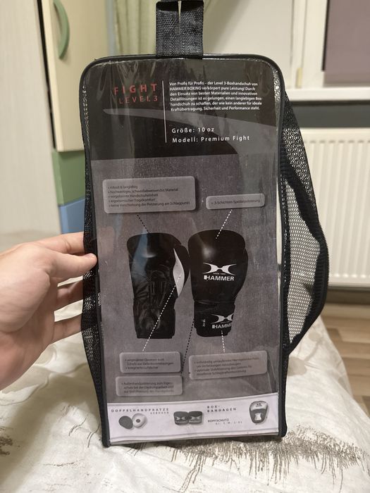 Vând mânuși de box hammer din piele naturala 10 oz