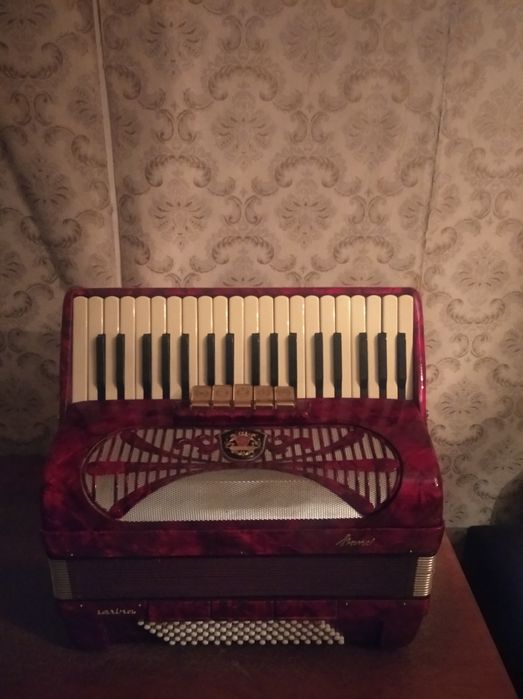 Продам аккордеоны