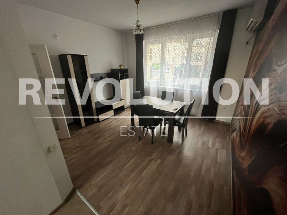 Дава се под наем Тристаен апартамент в Пловдив, Младежки Хълм - 100 кв.м за 500 € - Снимка #3