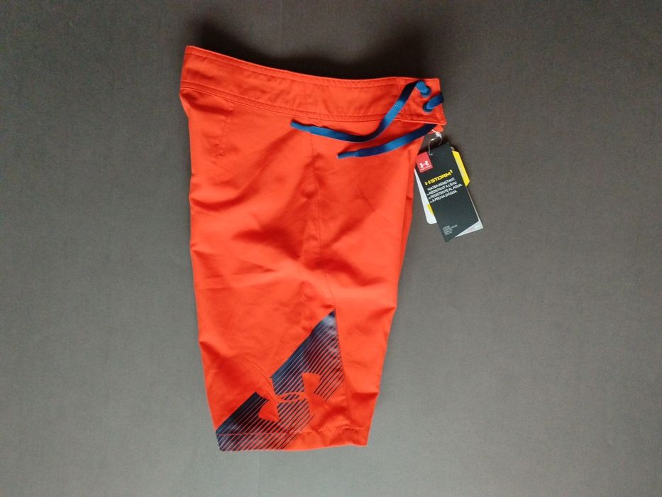 Under Armour -23/ 8 години къси панталони за момче