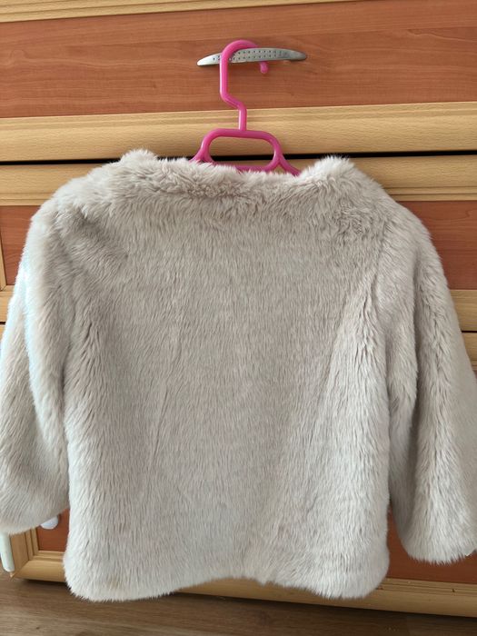 Късо палто S размер