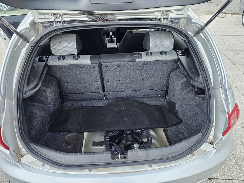 Алфа 147 1.6 Blackline на части