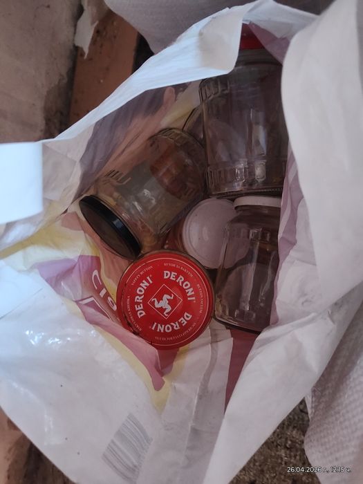 Бурканчета -различни размери и бутилки