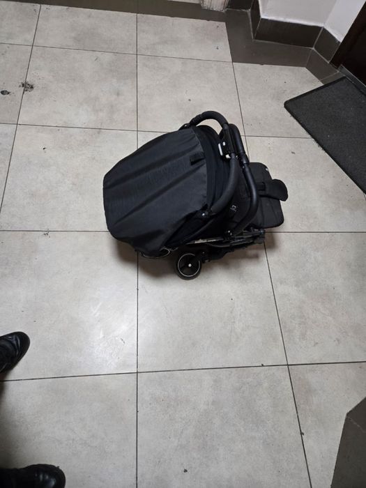 Прогулочная коляска Evenflo Rever