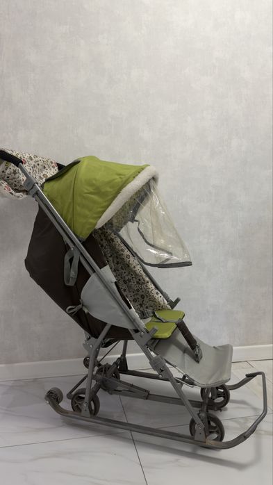 Срочно продам санки-коляску