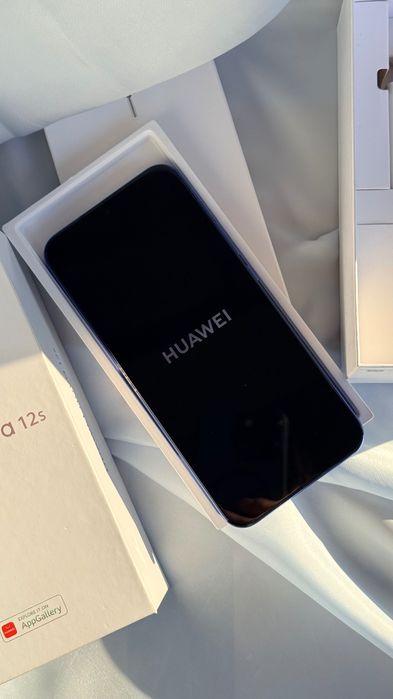 HUAWEI nova 12s 256 GB