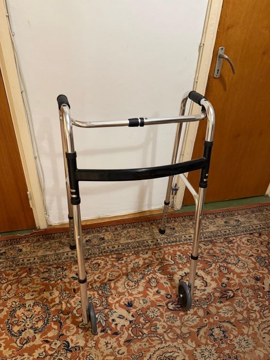 Cadru aluminiu sustinere deplasare pacienti