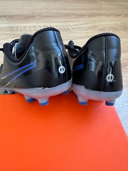 Nike Ghete de fotbal LEGEND 10 ACADEMY FG/MG Nr. 37.5
