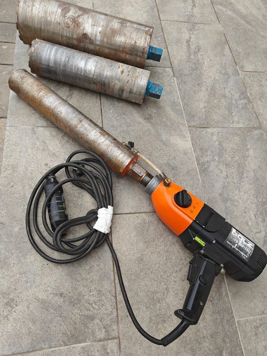 Carota Golz FB 20 P  diametru carotare 160 mm +carote.