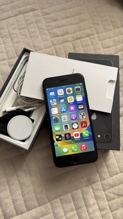 Продам IPhone 8, 64gb