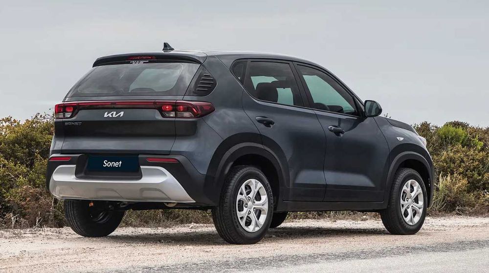 Kia sonet full pozitsiya sotiladi