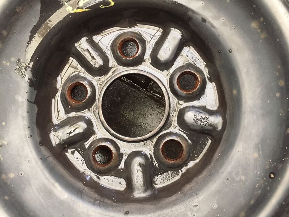 Диски на Тойота Авенсис