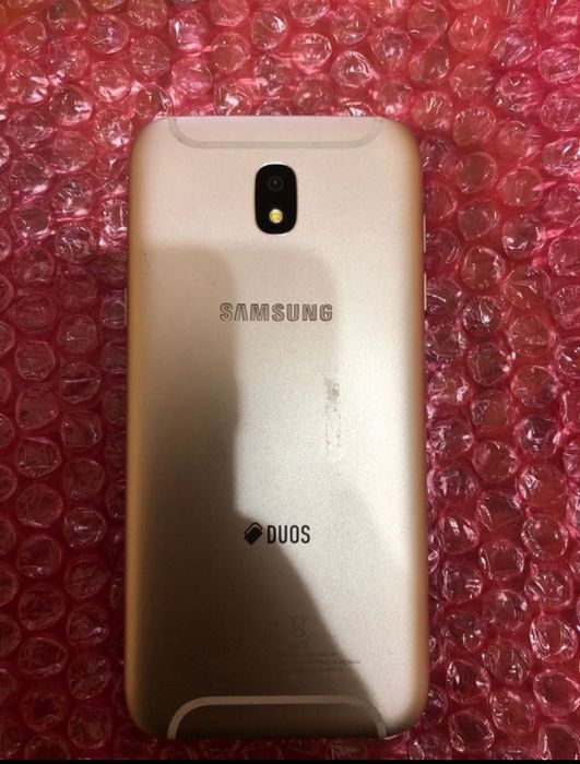 Samsung galaxy J5 (2017) gold