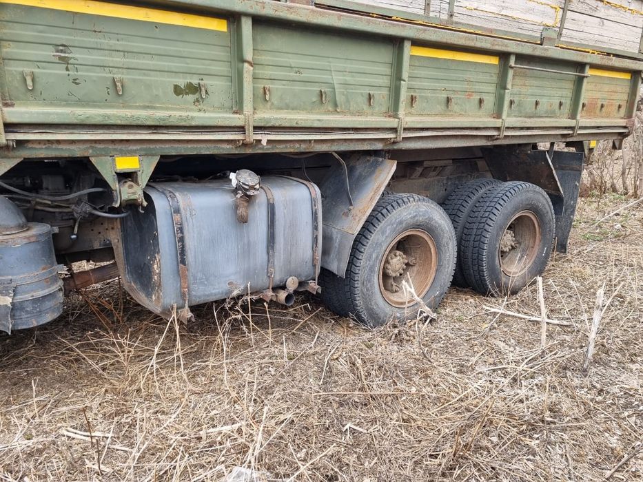 Продам Камаз зерновоз с прицепом