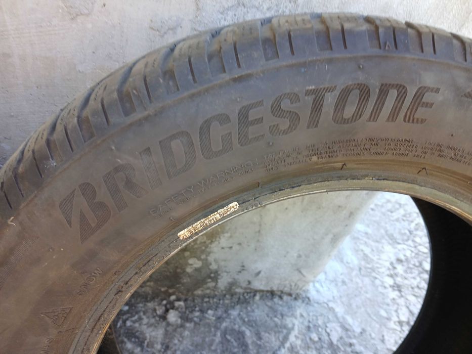 Гуми Bridgestone Blizzak LM005 185/65/15 Dot3423.