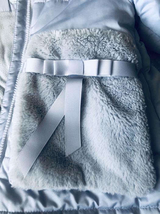 Продам куртку на девочку зима