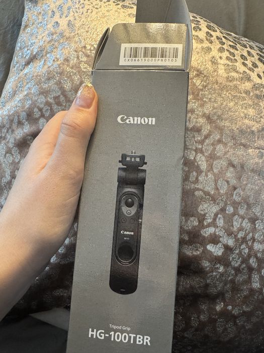 Minitrepied / Grip Canon HG-100TBR cu Telecomandă Bluetooth BR-E1 – NOU