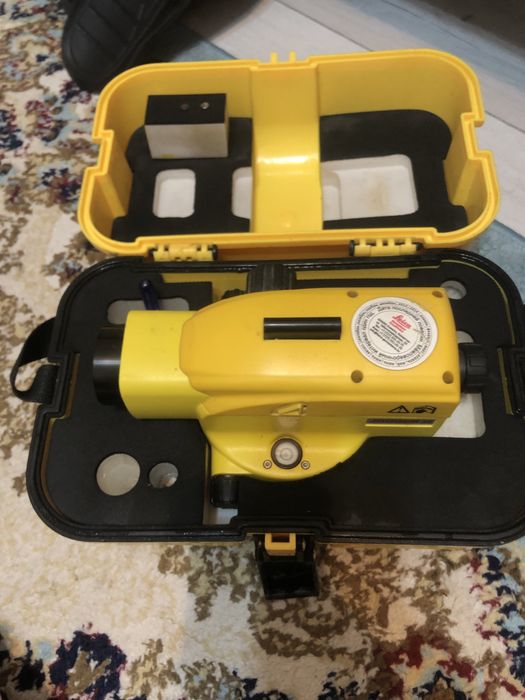 Оптический невелир Leica Jogger 32