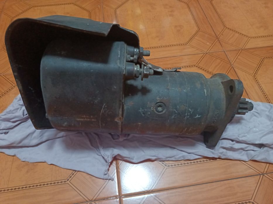 Vând electromotor Man e 3