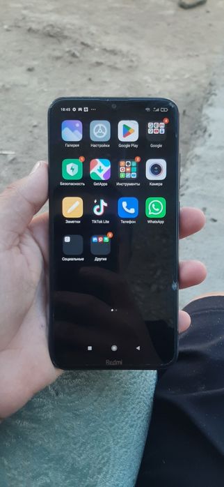 Продам Redmi 8 15k