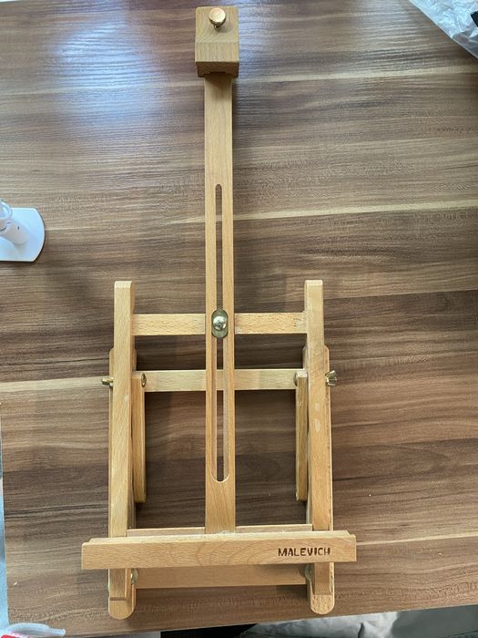 Мольберт настольный регулируемый