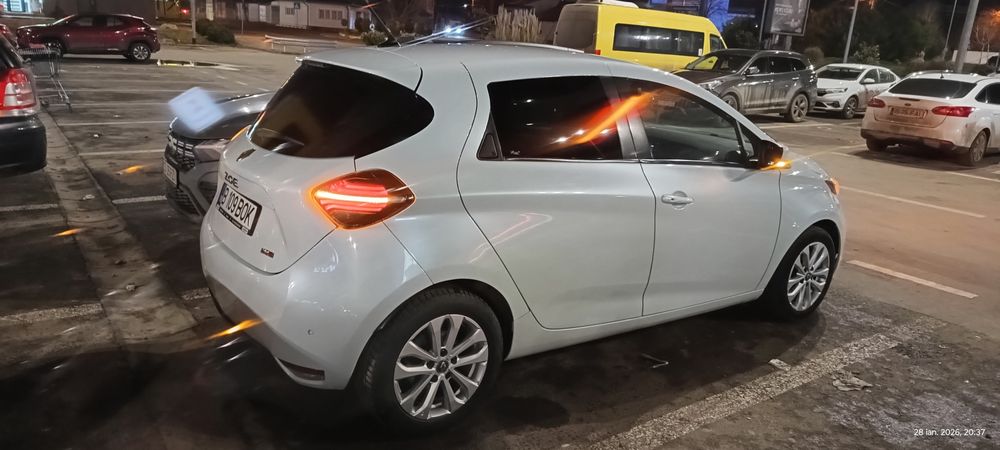 Renault ZOE  electric 52 kw/ variante megane