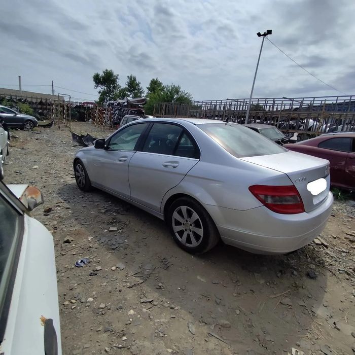 Dezmembrari Mercedes-Benz C-CLASS (W204) (2007-2014) C 180 Kompressor