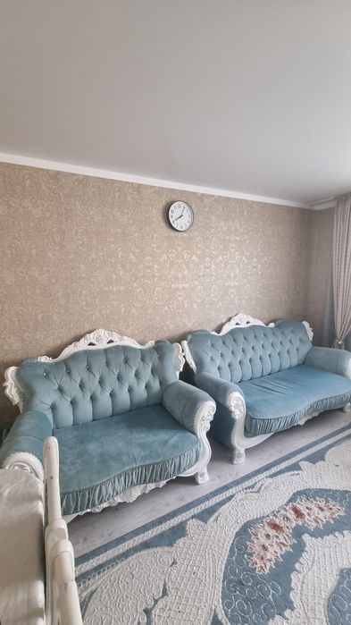 Продам 2 дивана для гостиной