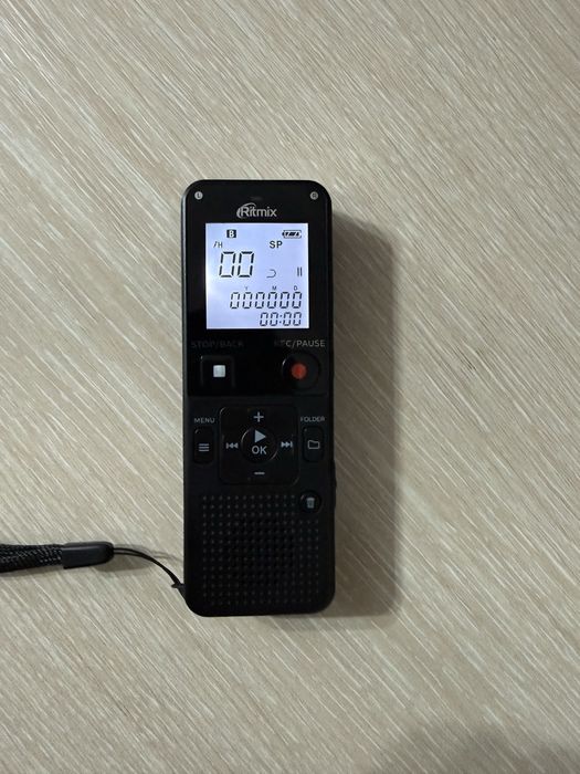 Диктофон Ritmix RR-820