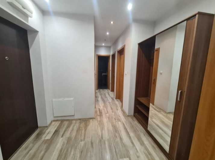 Дава се под наем Тристаен апартамент в София, Изток - 113 кв.м за 699 € - Снимка #4
