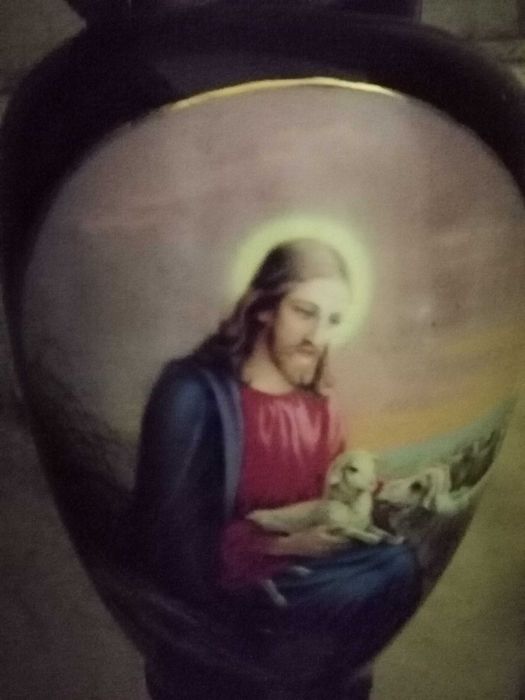 Vaza porțelan cu Isus Cristos
