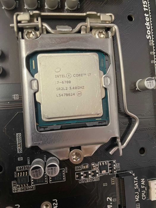 Kit Placa de baza Gigabyte H110-D3A cu Procesor I7 6700, garantie