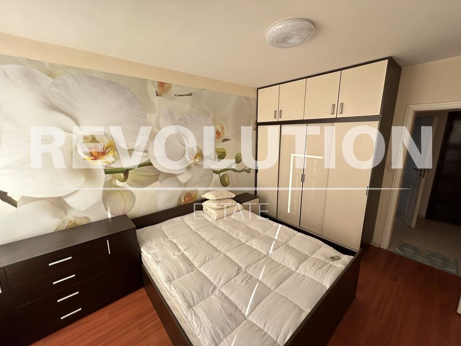 Дава се под наем Двустаен апартамент в Варна, Базар Левски - 50 кв.м за 375 € - Снимка #3