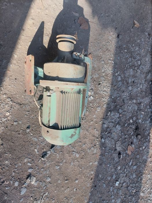 Электродвигатель