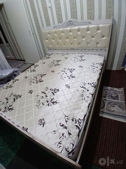 Кровать двухспальная