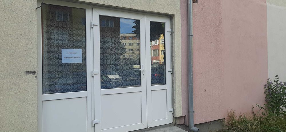 De inchiriat apartament cu doua camere, spatiu pentru birou